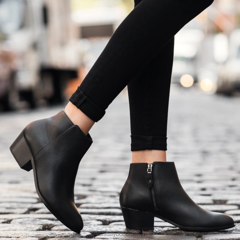 Thursday Boots Innenstadt Frauen DLHT369 Schuhe Schwarz