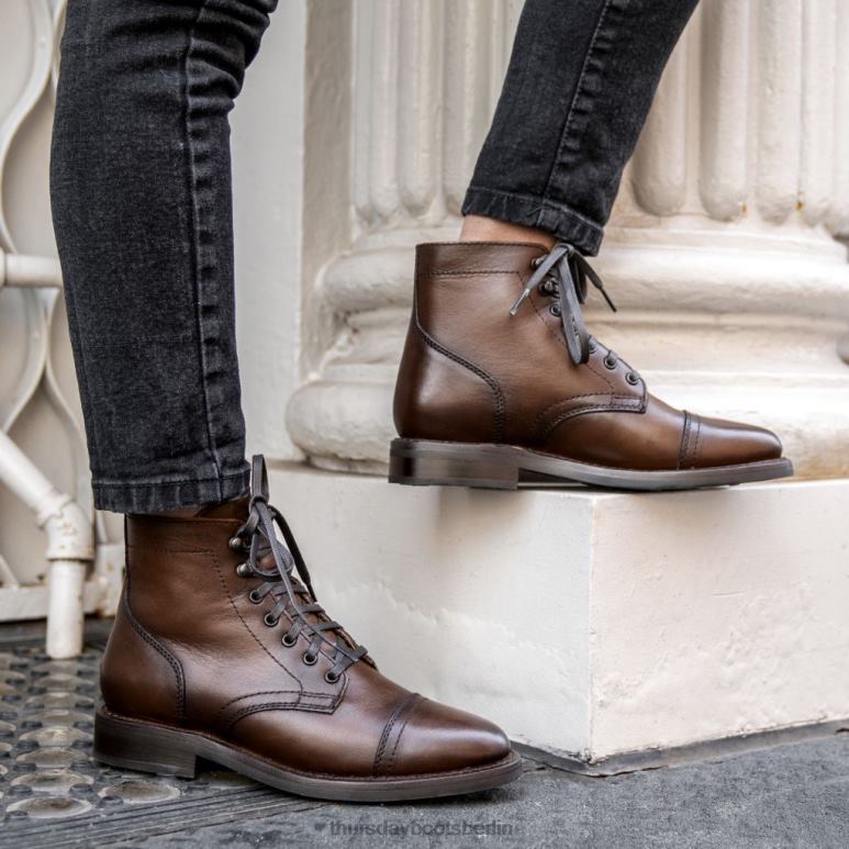 Thursday Boots Kapitän Frauen DLHT357 Schuhe Nussbaum